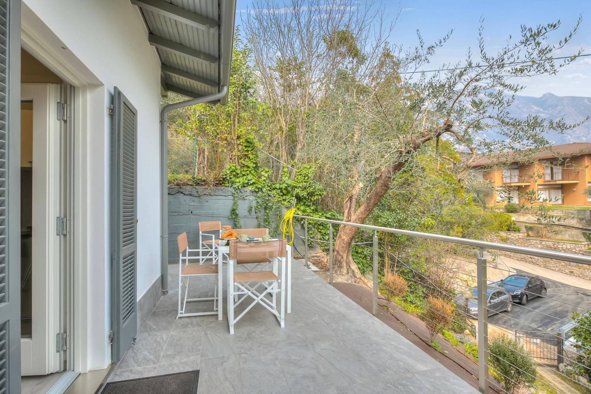 リモーネ・スル・ガルダ Relais Nanzello Garda Living 1 And 2ヴィラ エクステリア 写真